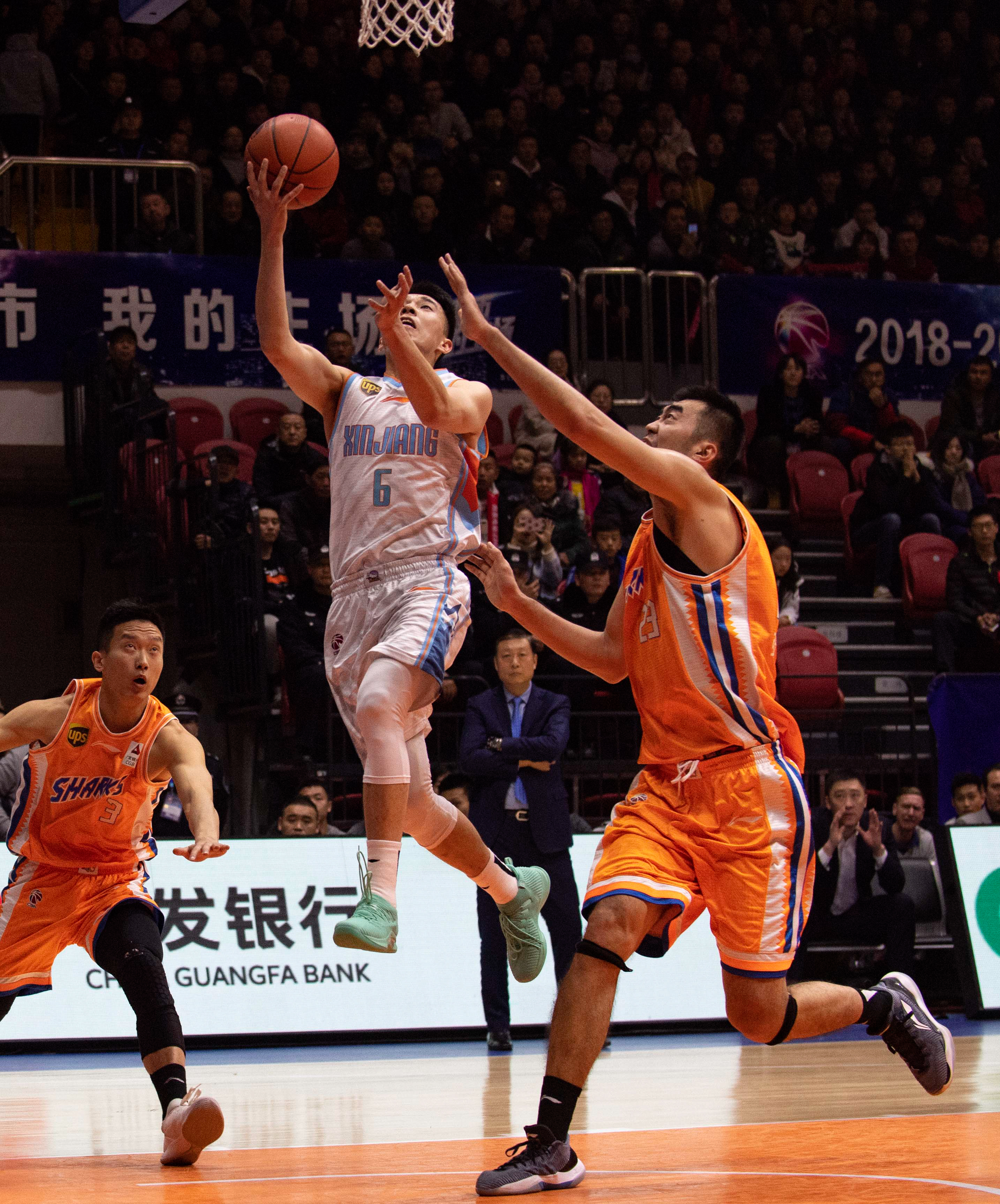 积极向上的 积极向上的