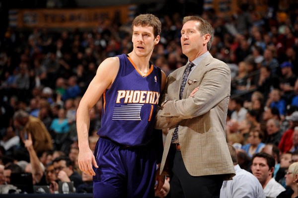 也向球队乃 也向球队乃