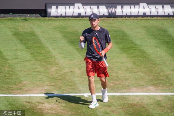 体育中超：终止连败 梅州客家1-1逼平大连人